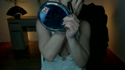 Snapshot of ericapowers chatting on 4, 12, 2024 EricaPowers online show from 4, 12, 2024