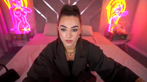 Snapshot of ericasin chatting on 10, 9, 2025 Erica online show from 10, 9, 2025