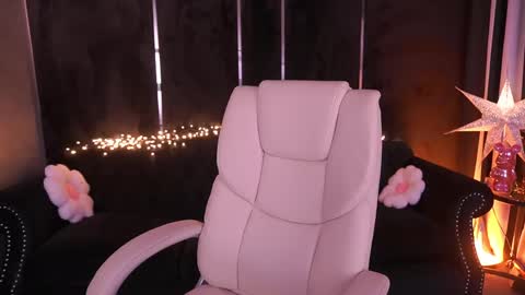 Erica online show from 30, 4, 2026