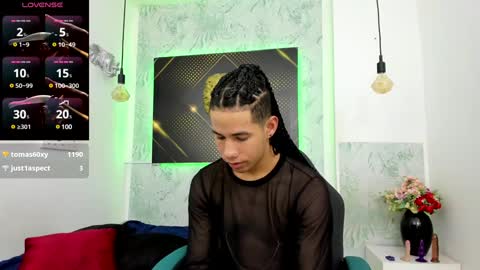   online show from 1, 2, 2025