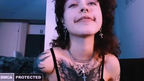 Snapshot of erii_xoxo chatting on 21, 11, 2025 Rainbow on your spoon online show from 21, 11, 2025