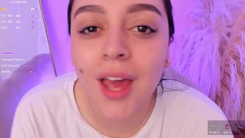 Erika Mendez online show from 8, 9, 2025