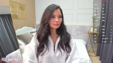 Erika online show from 18, 11, 2025