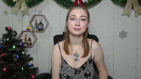 Snapshot of erikafanks chatting on 6, 1, 2025 erikafanks online show from 6, 1, 2025