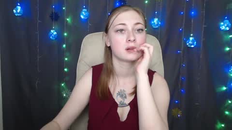 Snapshot of erikafanks chatting on 8, 1, 2025 erikafanks online show from 8, 1, 2025