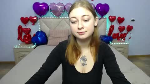 Snapshot of erikafanks chatting on 13, 2, 2025 erikafanks online show from 13, 2, 2025