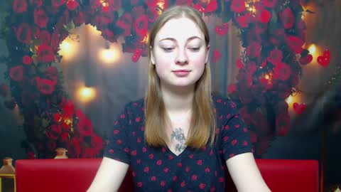 Snapshot of erikafanks chatting on 7, 3, 2025 erikafanks online show from 7, 3, 2025