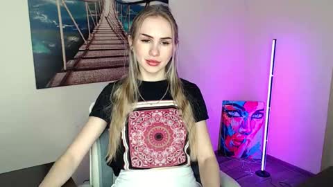 Erika online show from 27, 2, 2026