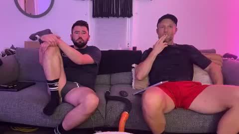 Snapshot of erikjock19 chatting on 4, 3, 2026 BiSwimmerBro Erik online show from 4, 3, 2026