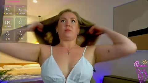Snapshot of erinmilk chatting on 16, 6, 2026 Erin online show from 16, 6, 2026