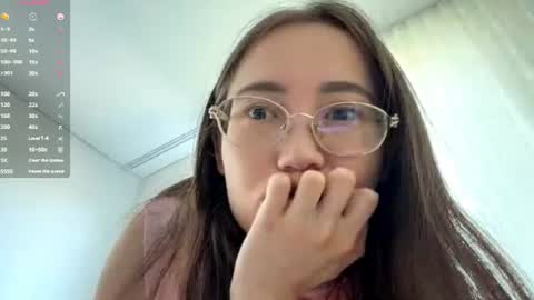 Luna online show from 13, 7, 2026