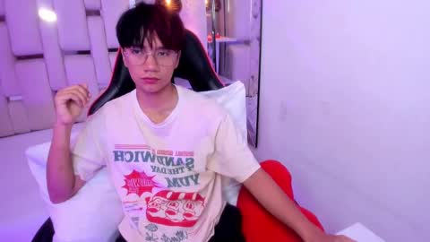 Snapshot of eriol__ chatting on 28, 9, 2025 Eriol online show from 28, 9, 2025