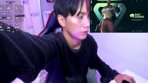 Snapshot of eriol__ chatting on 15, 10, 2025 Eriol online show from 15, 10, 2025