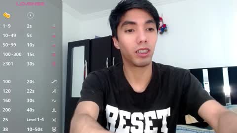 Snapshot of eriolhiragizawa chatting on 11, 11, 2025 EriolHiragizawa online show from 11, 11, 2025