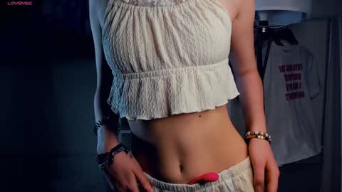 Snapshot of erline_may chatting on 20, 12, 2024 Sofia online show from 20, 12, 2024