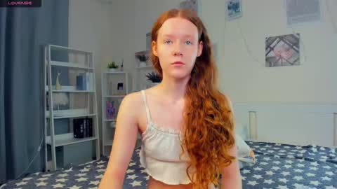 Snapshot of erline_may chatting on 25, 11, 2025 Sofia online show from 25, 11, 2025