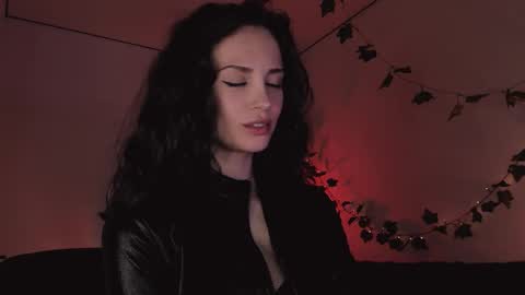 Snapshot of erohaze chatting on 10, 10, 2025 erohaze online show from 10, 10, 2025