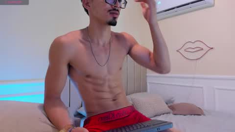 eros_becker_ online show from 9, 3, 2026