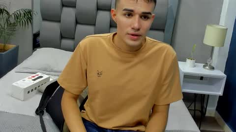 Eros Mancini online show from 23, 11, 2025