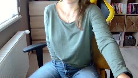 Snapshot of erotic_vibe chatting on 24, 12, 2024 Melissa online show from 24, 12, 2024