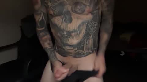 Snapshot of eroticcloseups chatting on 1, 12, 2025 Erotic CloseUps online show from 1, 12, 2025