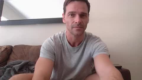 Suck Me Dry online show from 8, 5, 2026