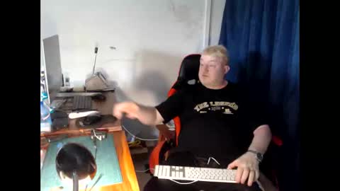 Tom Delaney online show from 20, 5, 2026