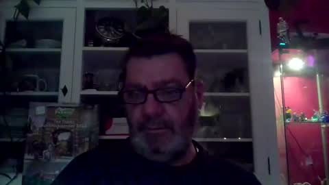 Erwins room welcome sound on online show from 4, 1, 2025