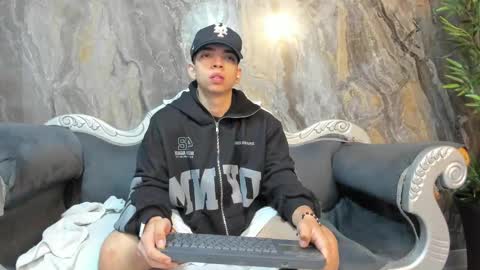 Snapshot of eryonbradley chatting on 10, 9, 2025 Eryon online show from 10, 9, 2025