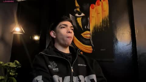 Snapshot of eryonbradley chatting on 13, 11, 2025 Eryon online show from 13, 11, 2025