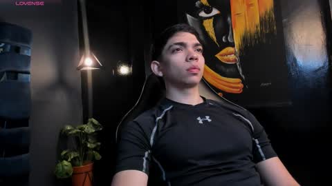 Snapshot of eryonbradley chatting on 3, 12, 2025 Eryon online show from 3, 12, 2025