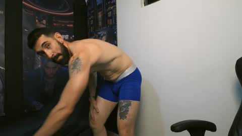 Snapshot of escanor_ilios chatting on 3, 3, 2026 escanor_ilios online show from 3, 3, 2026