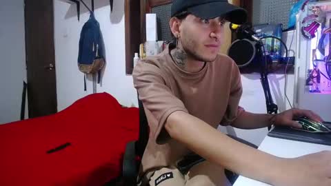 Esteban online show from 15, 2, 2025