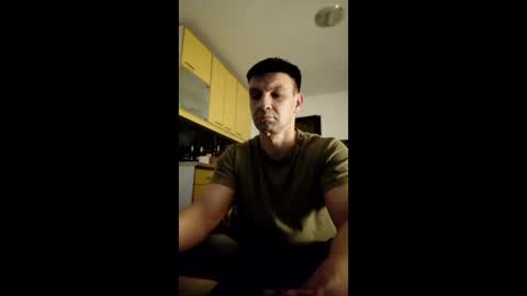 Snapshot of eskotorman chatting on 17, 12, 2025 eskotorman online show from 17, 12, 2025