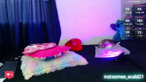 Esme Caldwel online show from 17, 11, 2025