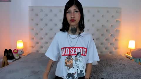 esmeralda  online show from 9, 2, 2025