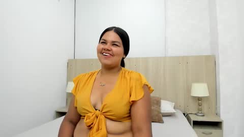 Esmeralda online show from 21, 11, 2025