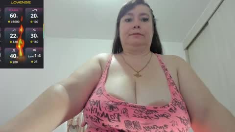 Esmeralda online show from 30, 5, 2026
