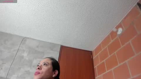 Snapshot of esperancita4570 chatting on 1, 1, 2025 HOPE online show from 1, 1, 2025