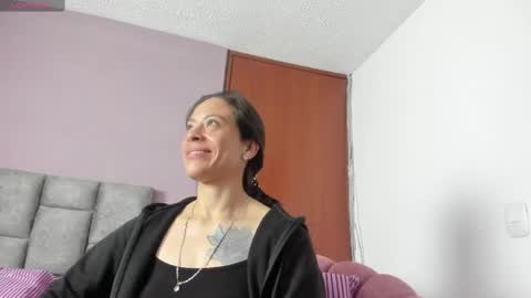 Snapshot of esperancita4570 chatting on 2, 3, 2025 HOPE online show from 2, 3, 2025