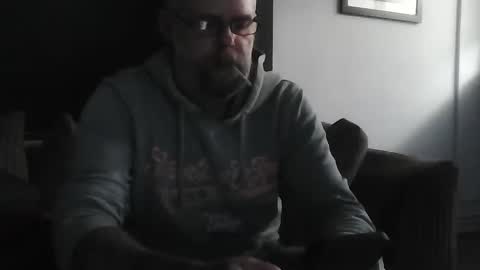 Snapshot of essex_dilf chatting on 1, 1, 2025 dont ask to pm me your probably fake online show from 1, 1, 2025