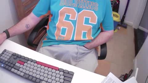 Snapshot of essex_wild chatting on 17, 11, 2025 Morph online show from 17, 11, 2025