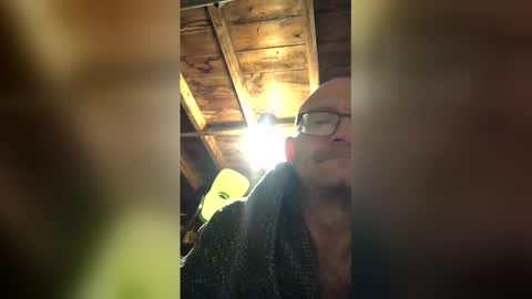 Snapshot of essexguy36_ chatting on 2, 2, 2026 essexguy36_ online show from 2, 2, 2026