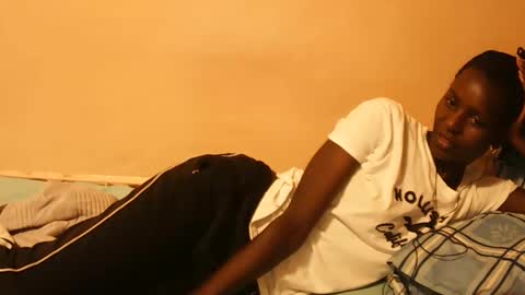 Snapshot of essie_n chatting on 3, 11, 2025 Eddah online show from 3, 11, 2025