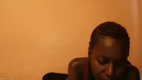 Snapshot of essie_n chatting on 25, 11, 2025 Eddah online show from 25, 11, 2025