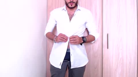 Esteban Fernandez online show from 23, 1, 2025