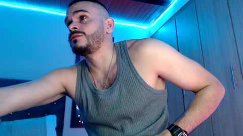 Esteban Fernandez online show from 11, 3, 2025