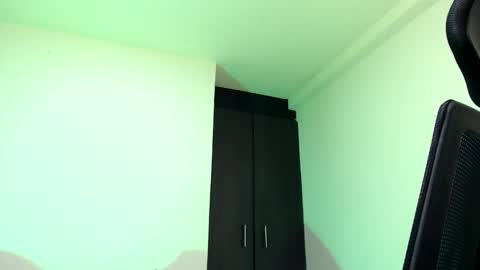 Esteban Fernandez online show from 19, 11, 2025