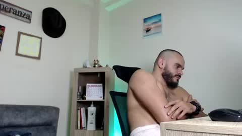 Esteban Fernandez online show from 15, 6, 2026