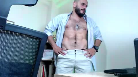 Esteban Fernandez online show from 24, 6, 2026